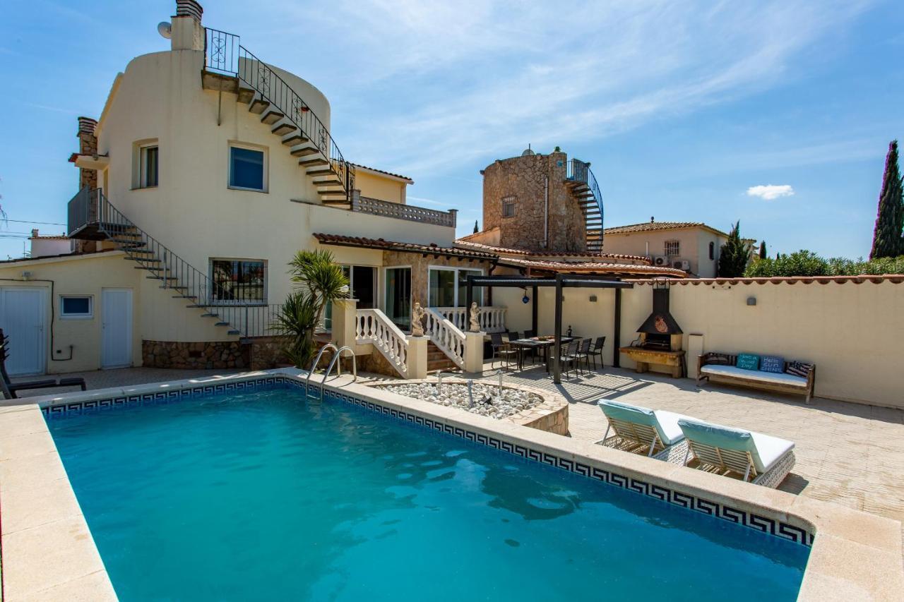 אמפוריבראבה Welcs Villa Falconera 017 Emp Con Piscina Privada מראה חיצוני תמונה
